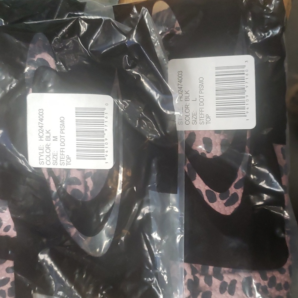 M/L Top and M bottom bundle